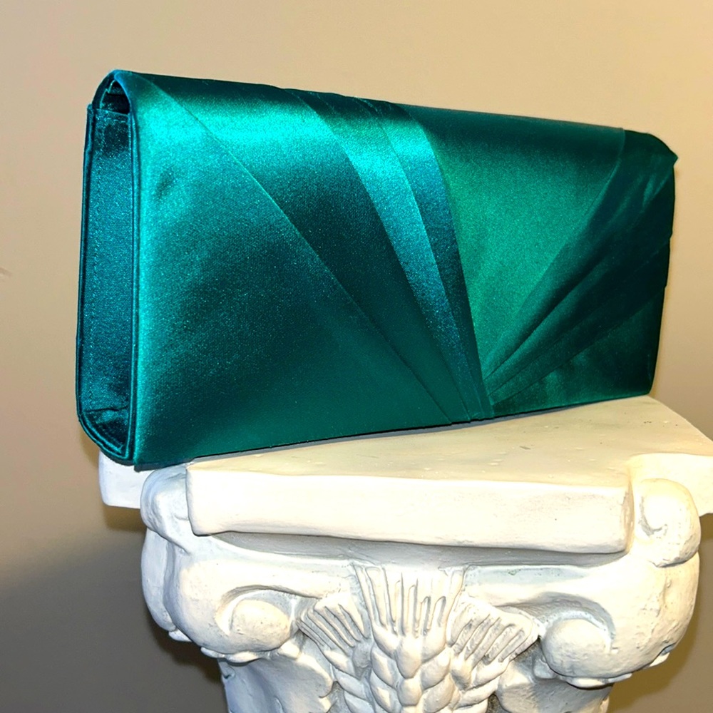 Electric Teal Clutch Vintage